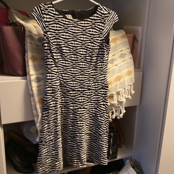 Anne Klein dress 4p - Picture 2 of 4